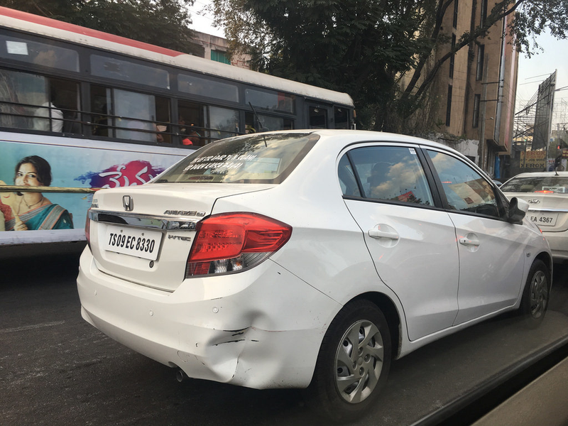 Illustration for article titled Cars from my trip to India over a year ago *pic heavy* (Part I)
